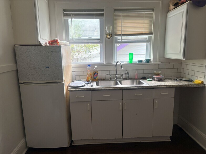 More Photos Of 287 Mrytle Ave, Albany Apartments For Sale