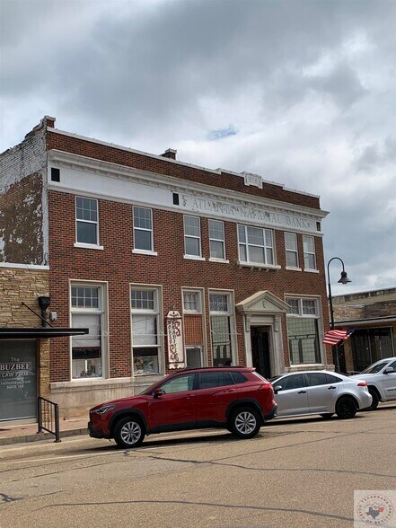 More Photos Of 109 E Hiram St, Atlanta Storefront For Sale