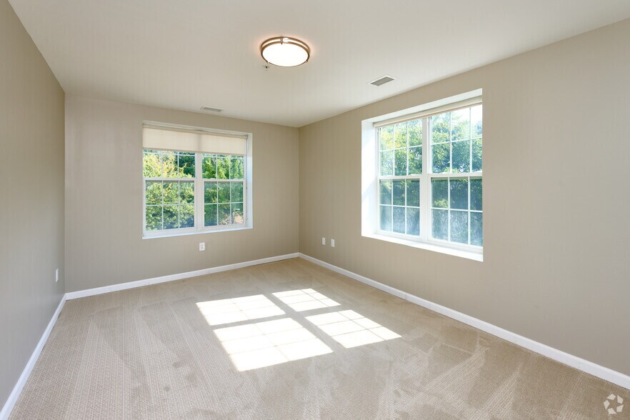 More Photos Of 1550 Empire Blvd, Webster Apartments For Sale