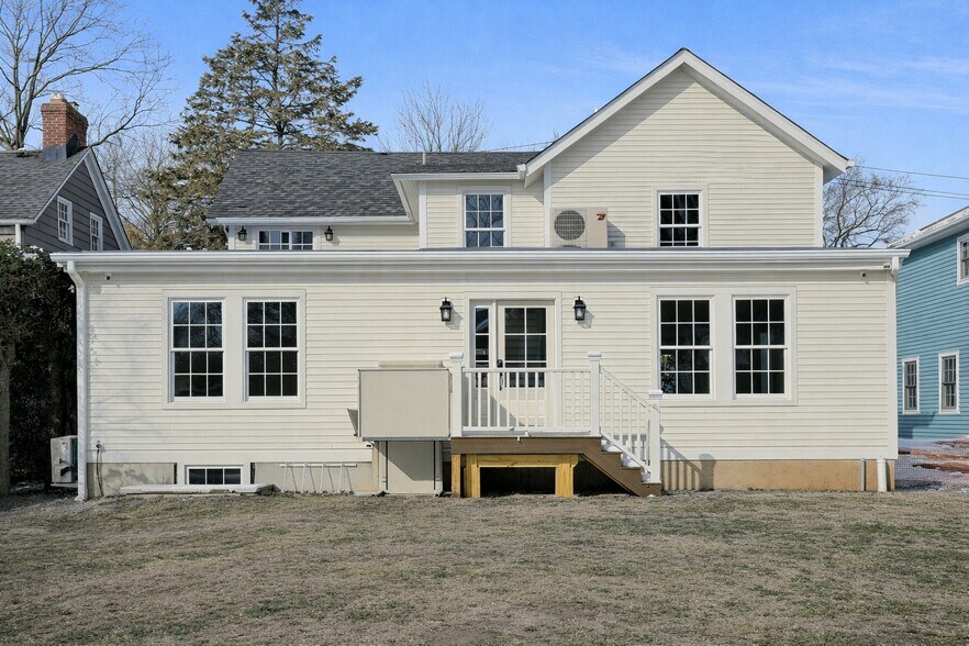 More Photos Of 77 Main St, Tappan Loft Creative Space For Lease