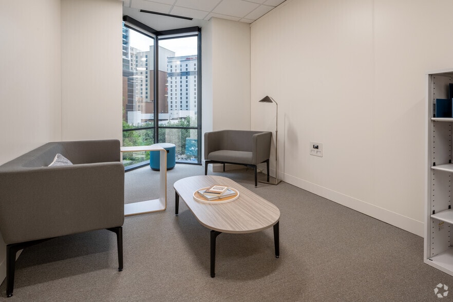 More Photos Of 111 Congress Ave, Austin Coworking Space