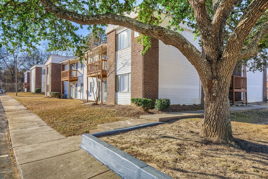 More Photos Of 850 Lindbergh Dr, Jackson Multifamily For Sale
