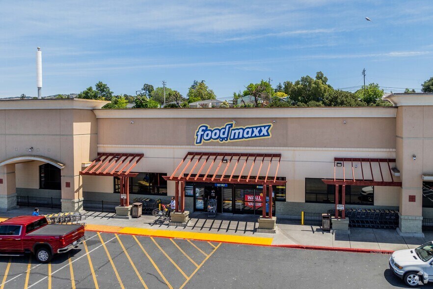 More Photos Of 1740-1760 Tuolumne St, Vallejo Supermarket For Lease