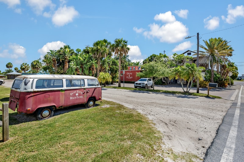 More Photos Of 5390 US 1, Grant-Valkaria Lodge Meeting Hall For Sale