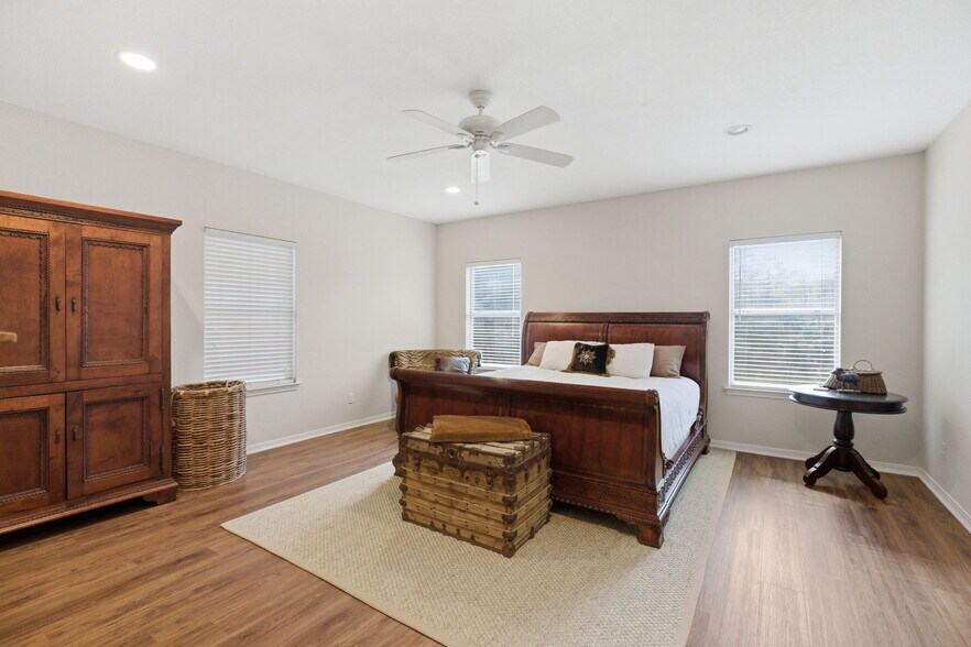 More Photos Of 40455 Interstate 10 W, Boerne Land For Sale