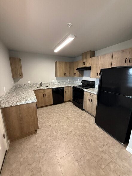More Photos Of 354 S 8th St, Carlton Multifamily For Sale