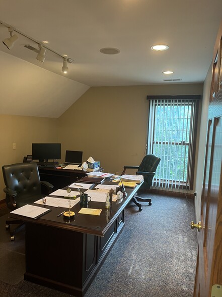 More Photos Of 2611 Chicago St, Valparaiso Medical For Sale