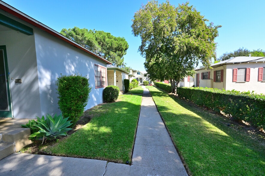 More Photos Of , Pasadena Multifamily For Sale