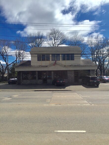 More Photos Of 950 Jericho Tpke, Westbury Office For Sale