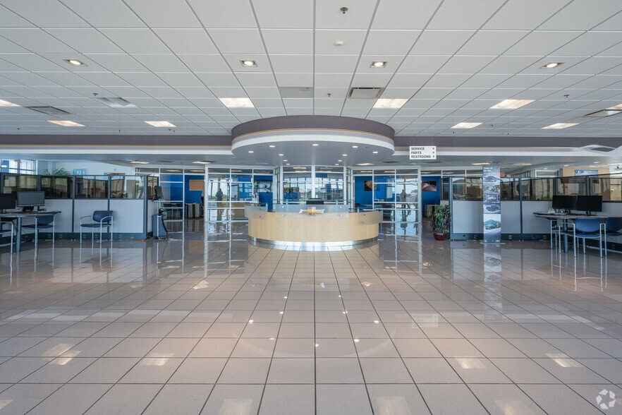 More Photos Of 3921 Frederick Ave, Saint Joseph Freestanding For Sale