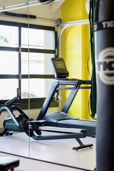 More Photos Of 1425 Winnifred St, Charlotte Apartments For Lease