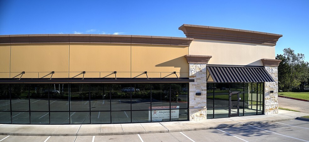 More Photos Of 5033 FM 2351 Rd, Friendswood Storefront Retail Office For Lease