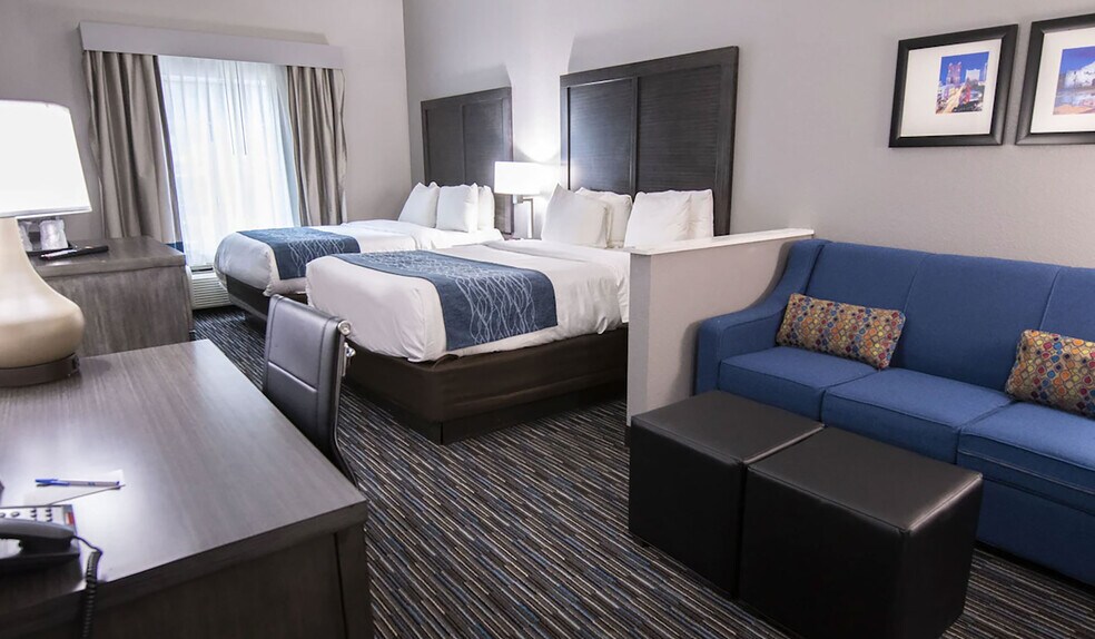 More Photos Of 6039 W Interstate 10, San Antonio Hotel For Sale