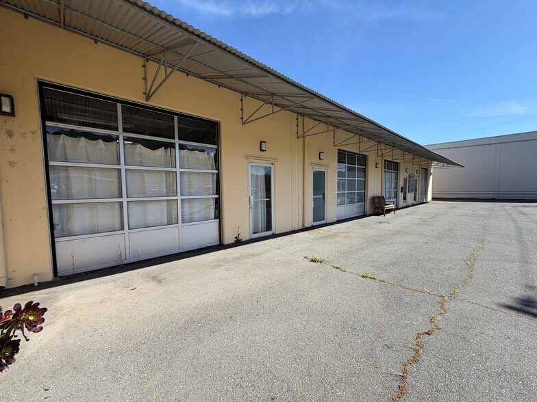 More Photos Of 7-11 Mark Dr, San Rafael Warehouse For Sale