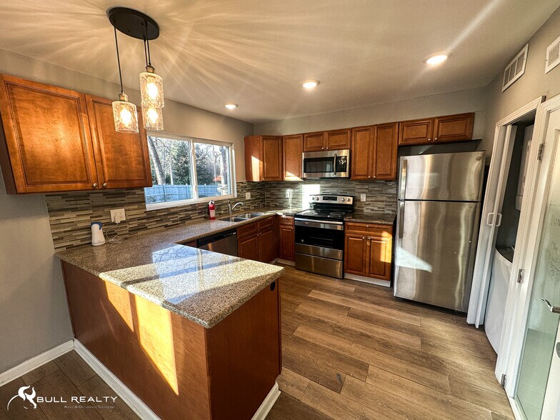 More Photos Of 1277 Goodwin Rd NE, Atlanta Apartments For Sale