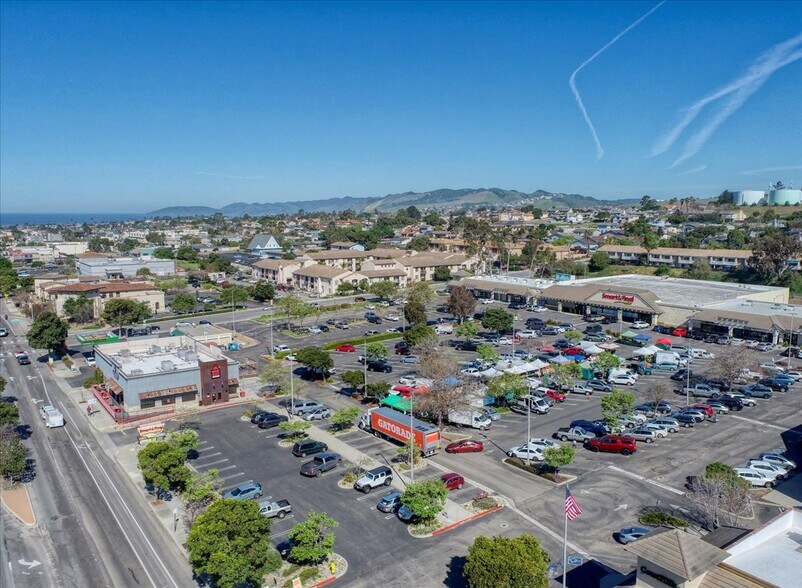More Photos Of 1404-1460 E Grand Ave, Arroyo Grande Storefront For Sale