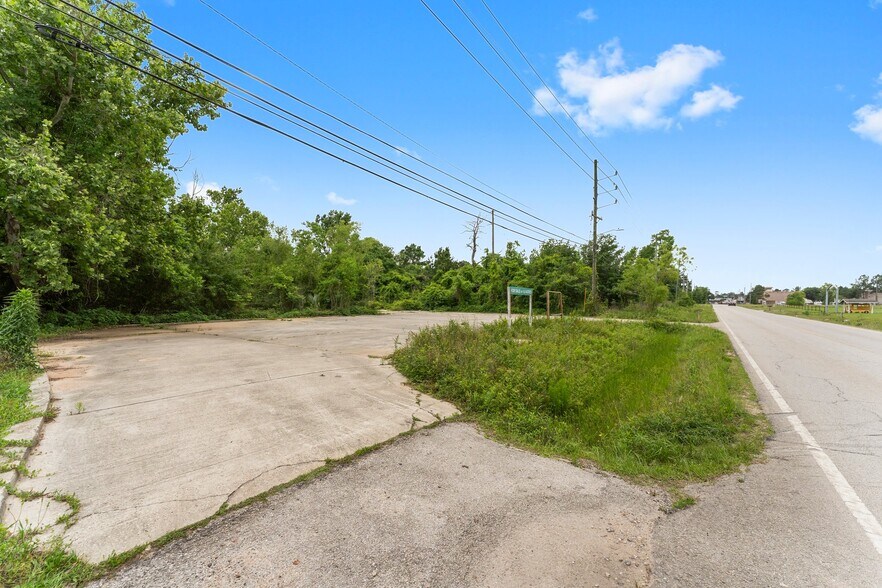 More Photos Of 9058 Tamina Rd, Shenandoah Land For Sale