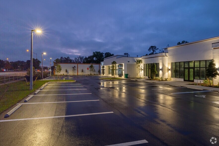 More Photos Of 11222 E Tamiami Trl, Naples Freestanding For Lease