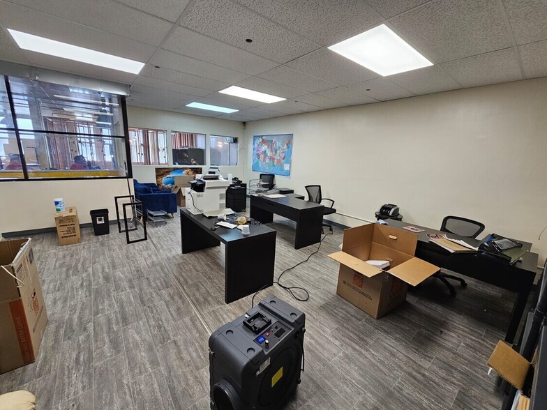 More Photos Of 139 E Peddie St, Newark Land For Lease