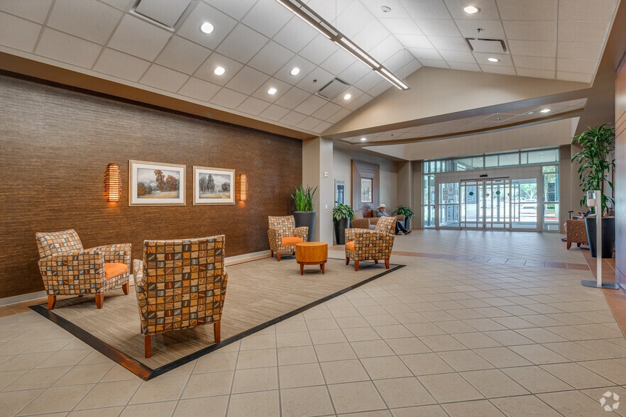 More Photos Of 707 S Fry Rd, Katy Unknown For Lease