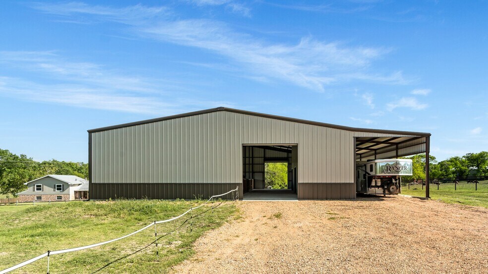 More Photos Of 2355 Jackson League Cir, Brenham Lodge Meeting Hall For Sale