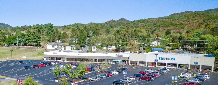 Primary Photo Of 198 Pocahontas Trl, White Sulphur Springs Unknown For Lease