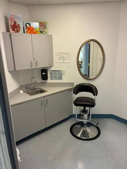 More Photos Of 1207 W McDermott Dr, Allen Daycare Center For Lease