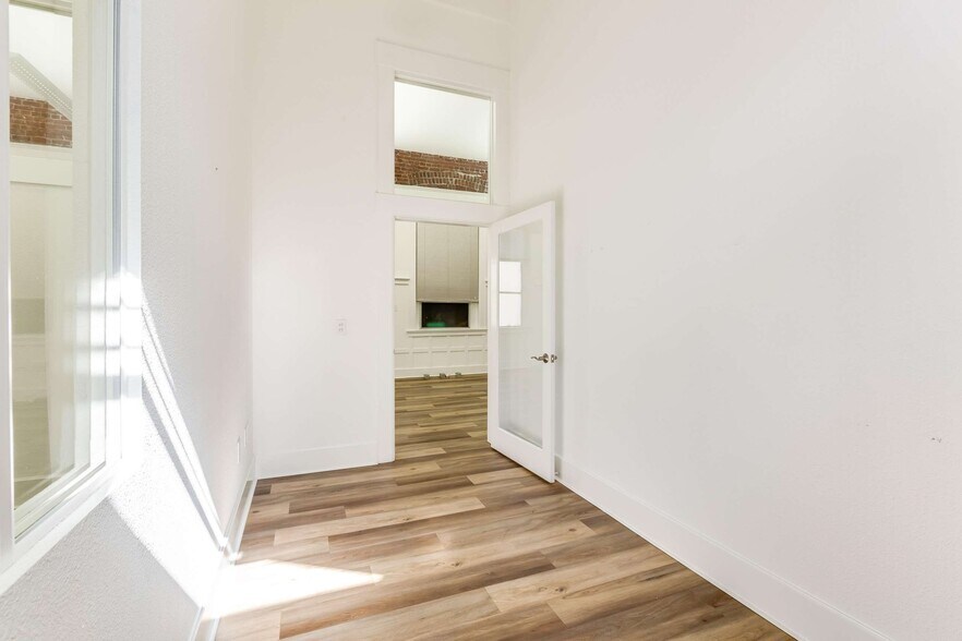 More Photos Of 210 Washington Ave, Richmond Loft Creative Space For Lease