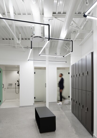 More Photos Of 6401 Hollis St, Emeryville Unknown For Lease