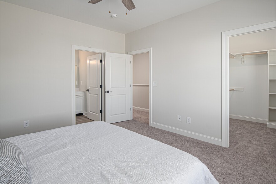 More Photos Of , Greenville Multifamily For Sale