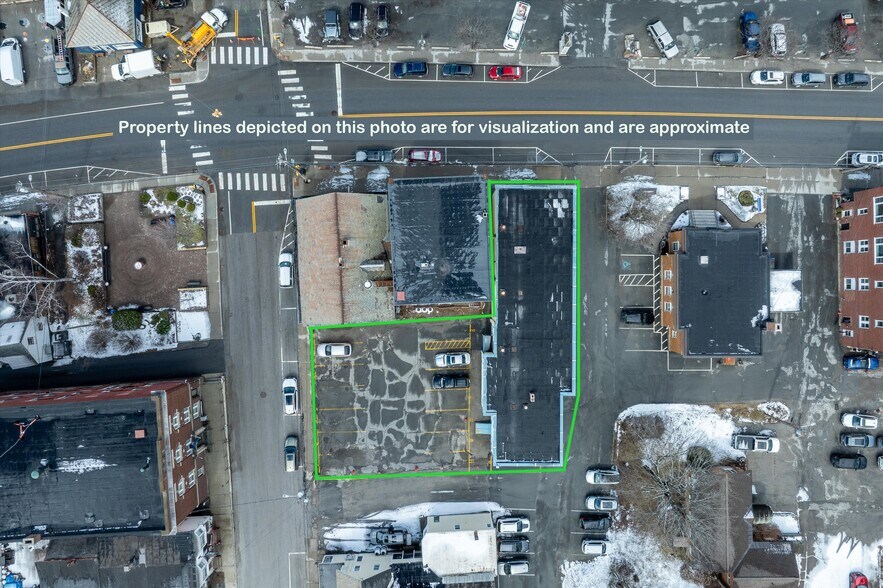 More Photos Of 156 Main St, Ludlow Office For Sale