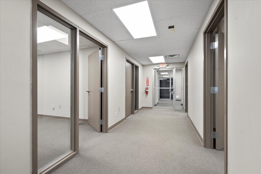 More Photos Of 4 Adler Dr, East Syracuse Office For Sale