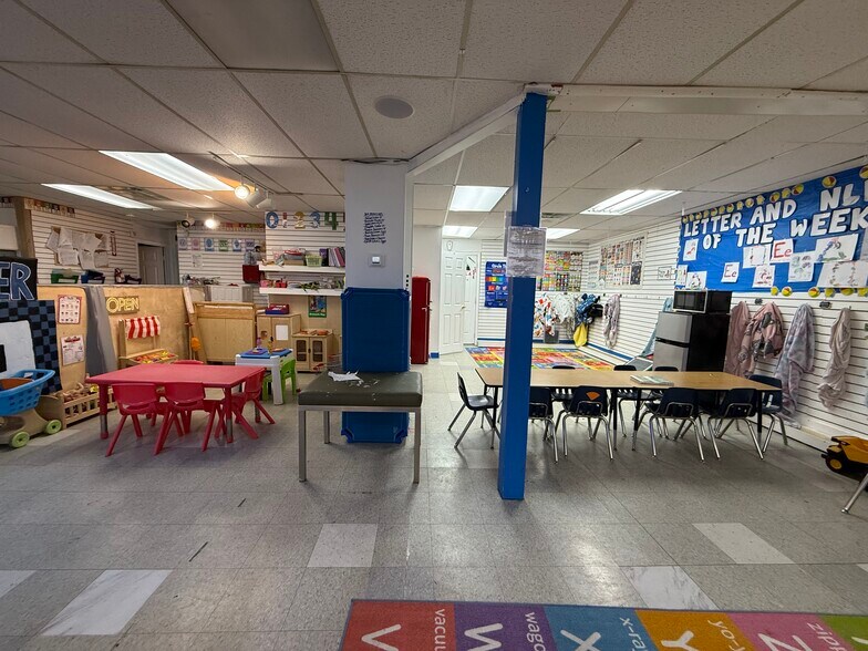 More Photos Of , Worcester General Retail For Sale