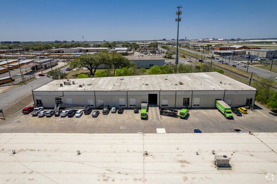 More Photos Of 10601-10732 Sentinel St, San Antonio Unknown For Lease