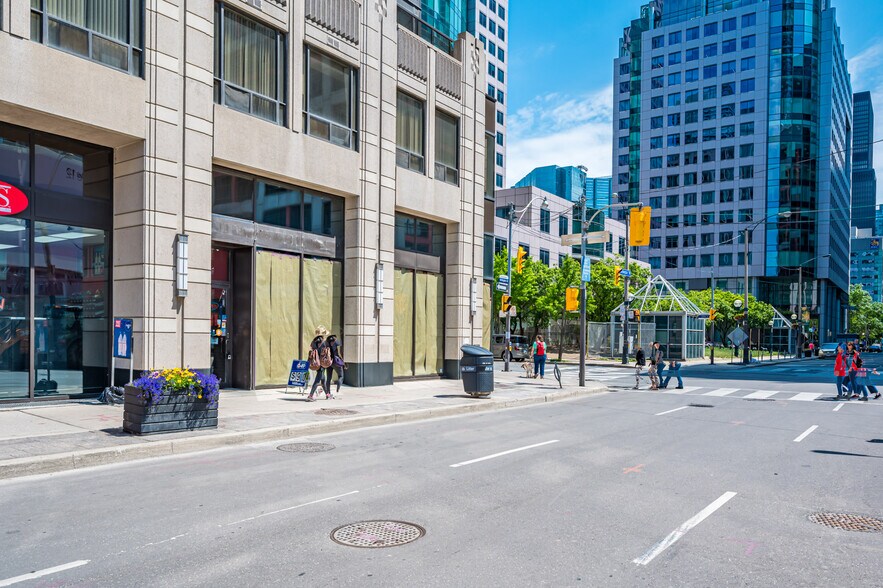 More Photos Of 50 John St, Toronto Apartments For Lease