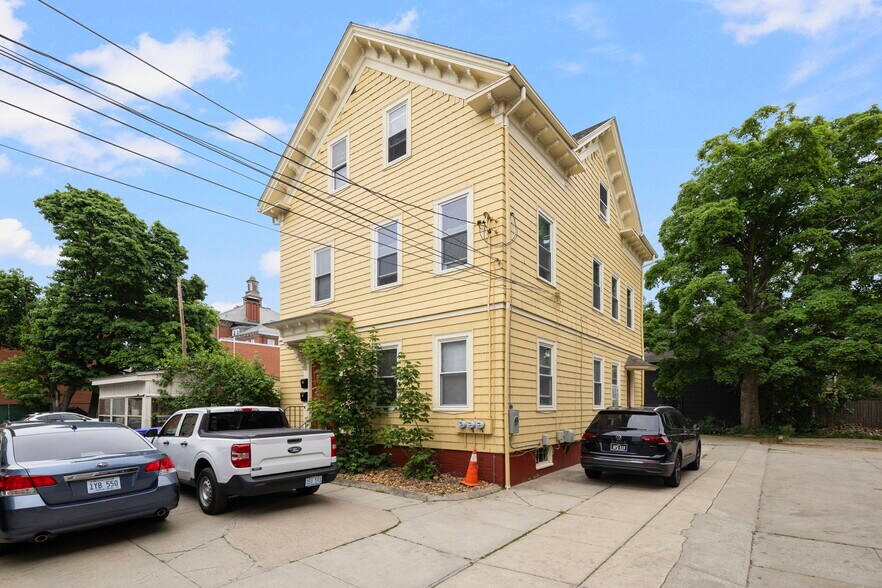 More Photos Of 54 Barton St, Providence Apartments For Sale