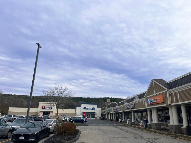 More Photos Of 546 Stockbridge Rd, Great Barrington Unknown For Lease