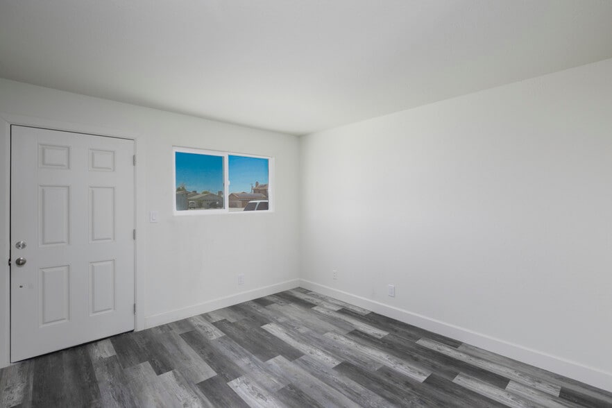 More Photos Of 1800 S Kofa Ave, Parker Apartments For Sale