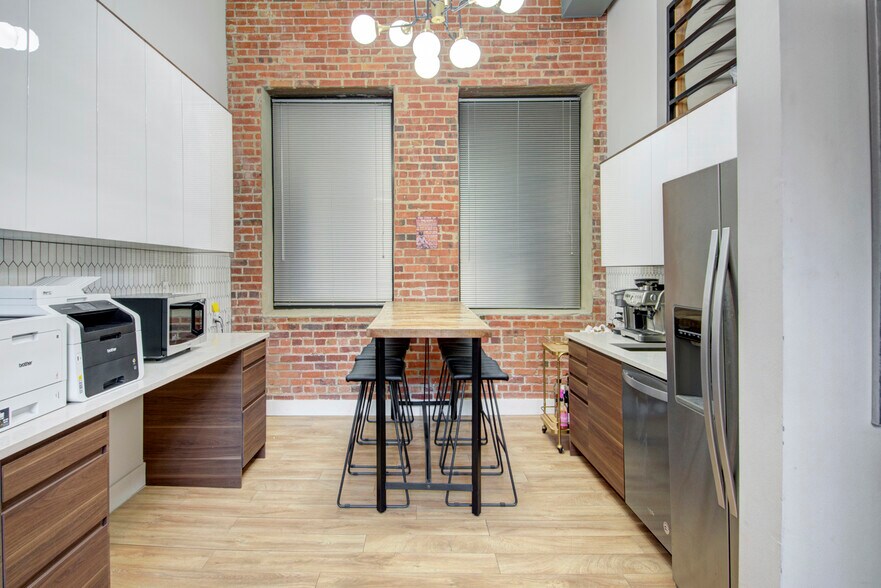 More Photos Of 1732 Wazee St, Denver Loft Creative Space For Sale