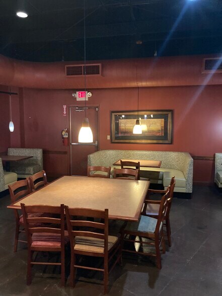 More Photos Of 2704 Walton Way, Marion Restaurant For Lease