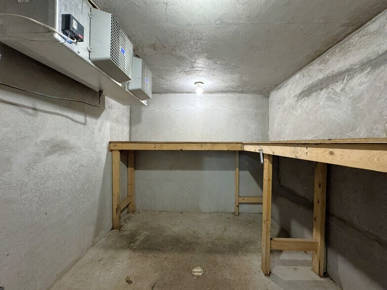 More Photos Of 366 Main St, Grantsville Storefront Retail Office For Sale