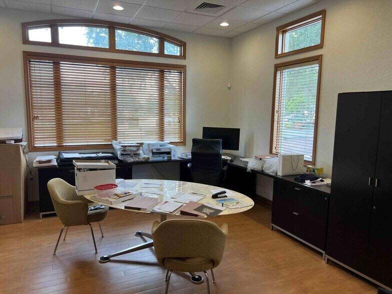 More Photos Of 222 S Pennsylvania Ave, Winter Park Office For Lease