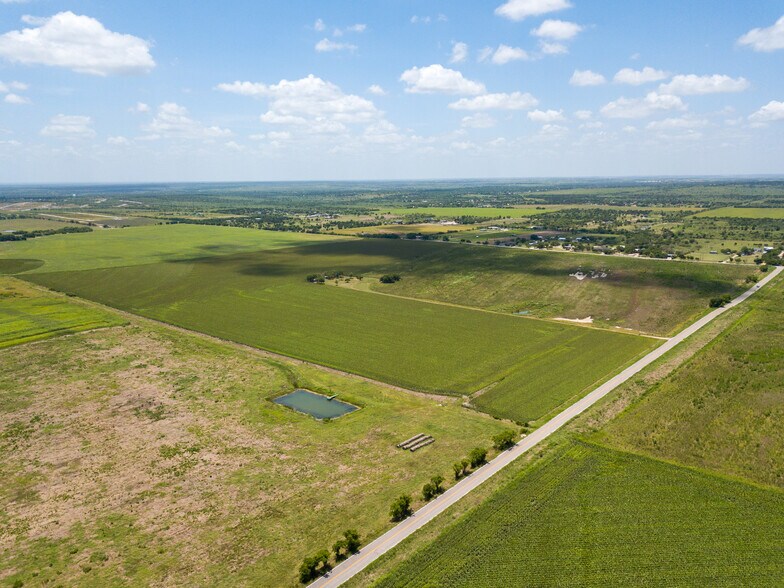 More Photos Of 0 Becker Lane, Del Valle Land For Sale