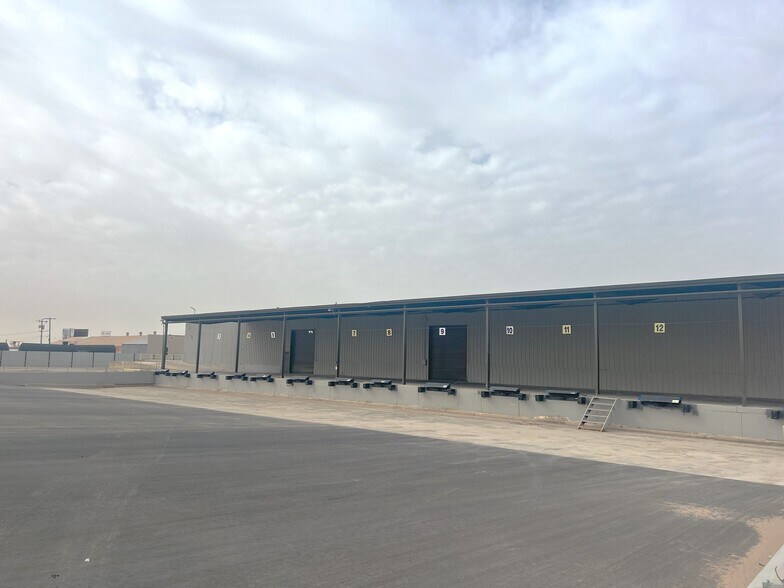 More Photos Of 3045 S Avenue 3 E, Yuma Warehouse For Sale