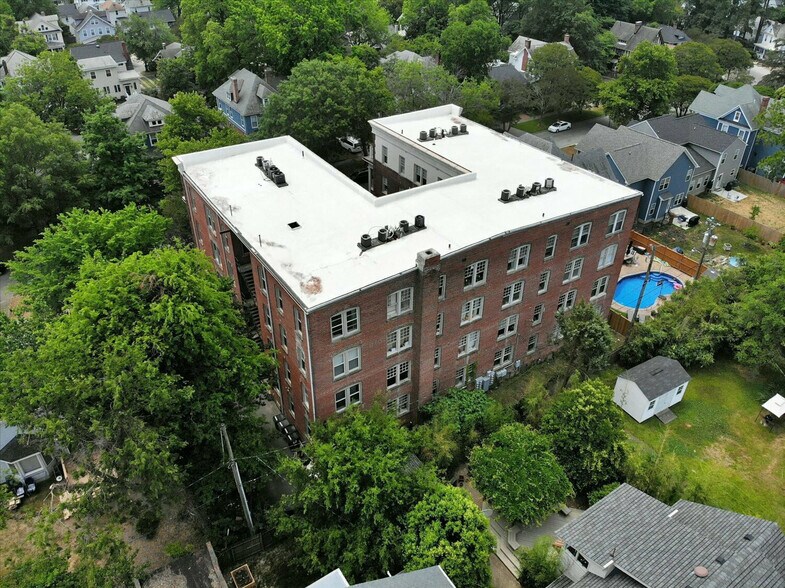 More Photos Of 230 E 40th St, Norfolk Apartments For Sale