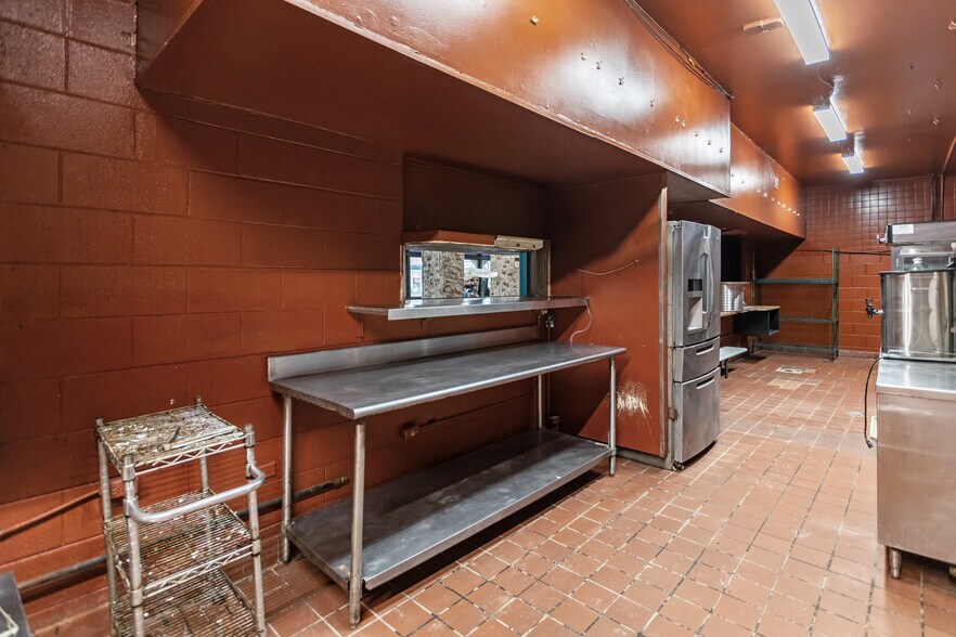 More Photos Of 720 E Oglethorpe Hwy, Hinesville Restaurant For Sale