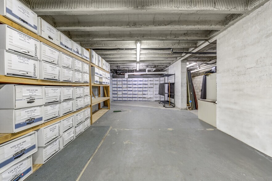 More Photos Of 145 Main St, Port Washington Office For Sale