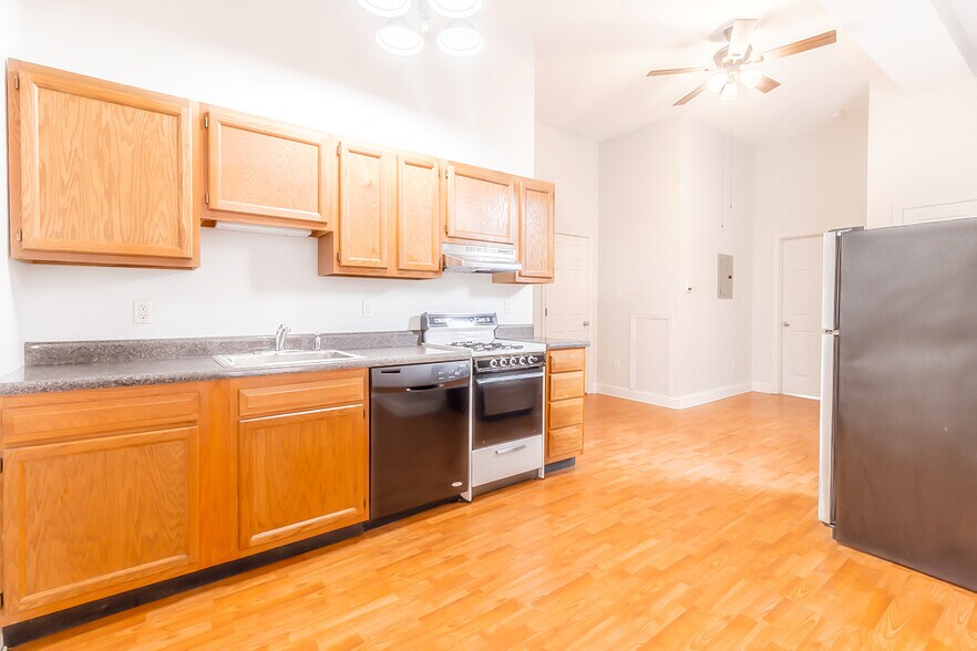 More Photos Of , Pittsburgh Multifamily For Sale
