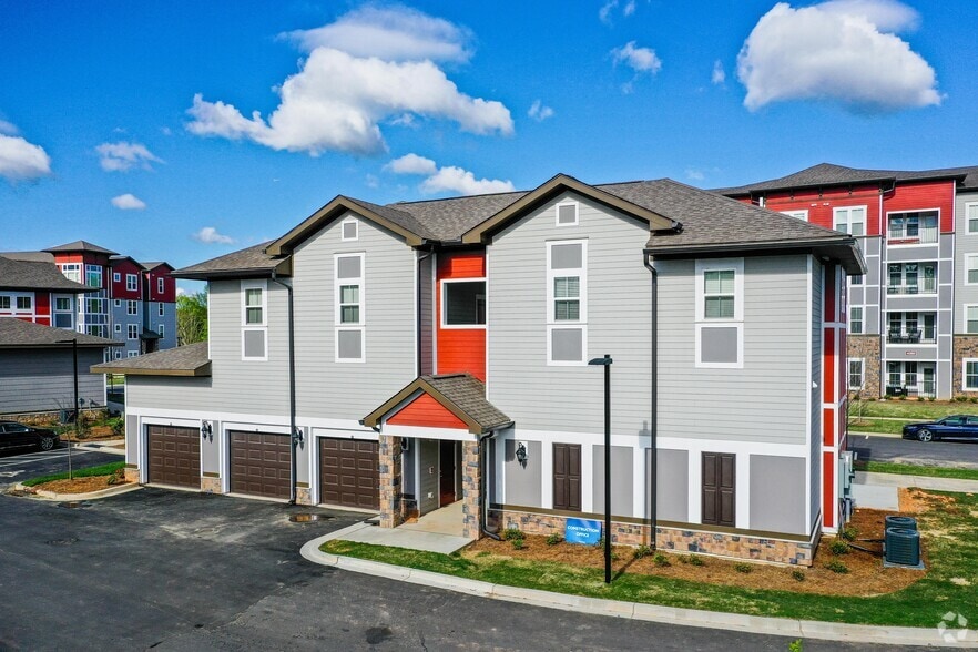 More Photos Of 4104 Flats Main St, Indian Land Apartments For Lease