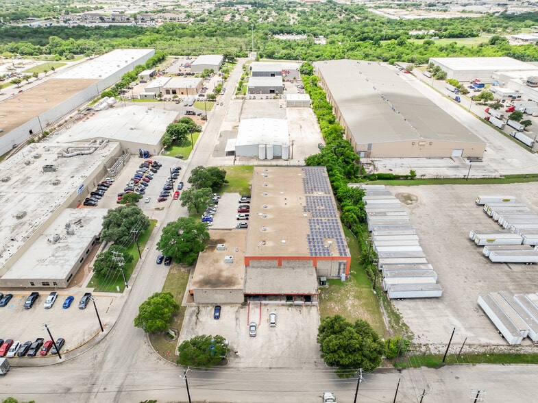 More Photos Of 4267 Dividend Rd, San Antonio Warehouse For Sale